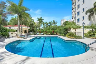 8720 Bay Colony Dr, Naples, FL 34108 - Photo 27