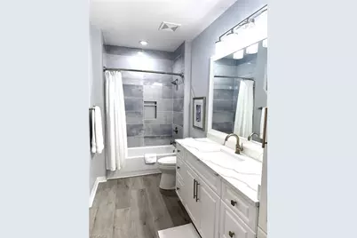 410 Bayfront Pl #2503, Naples, FL 34102 - Photo 17