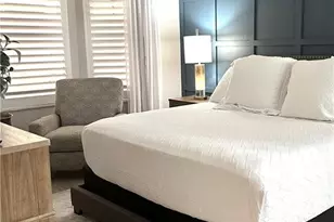 410 Bayfront Pl, Naples, FL 34102 - Photo 7