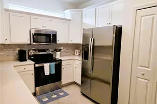 20683 Hazelnut Ct, Lehigh Acres, FL 33936 - Photo 7