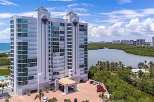 60 Seagate Dr, Naples, FL 34103 - Photo 27