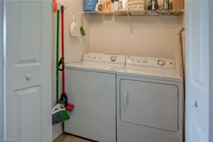 9731 Acqua Ct, Naples, FL 34113 - Photo 17