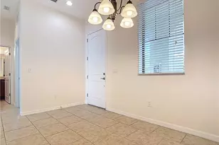 15098 Palmer Lake Cir, Naples, FL 34109 - Photo 9