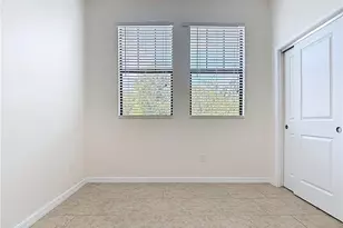 15098 Palmer Lake Cir, Naples, FL 34109 - Photo 23