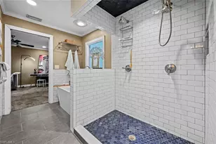 4302 Parrot Ave, Naples, FL 34104 - Photo 23