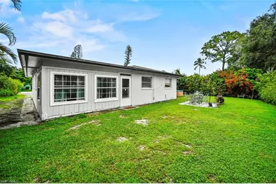 4302 Parrot Ave, Naples, FL 34104 - Photo 31