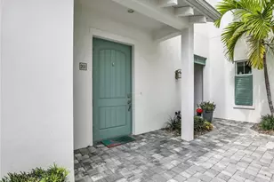 8860 St Lucia Dr, Naples, FL 34114 - Photo 5