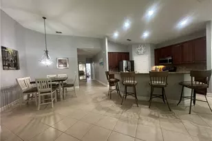 2004 Tarpon Bay Dr N, Naples, FL 34119 - Photo 9