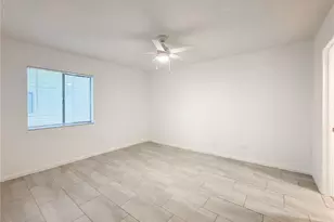 4631 Bayshore Dr, Naples, FL 34112 - Photo 21