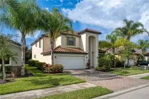 4228 Raffia Palm Cir, Naples, FL 34119 - Photo 3