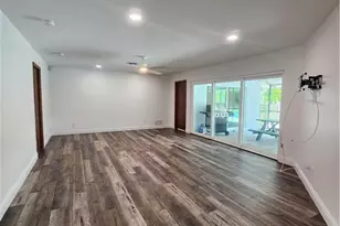 5930 Spanish Oaks Ln, Naples, FL 34119 - Photo 7