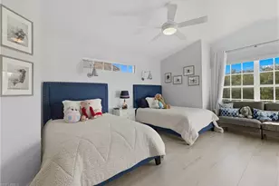 5873 3 Iron Dr, Naples, FL 34110 - Photo 27