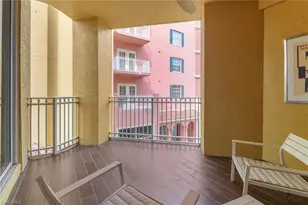 450 Bayfront Pl, Naples, FL 34102 - Photo 15