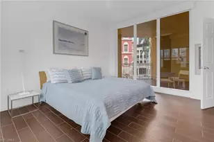 450 Bayfront Pl, Naples, FL 34102 - Photo 9