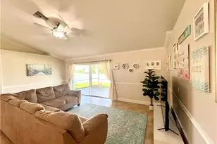 2720 NE 1st Pl, Cape Coral, FL 33909 - Photo 17