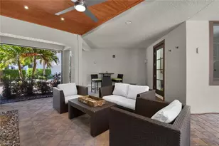 684 10th Ave S, Naples, FL 34102 - Photo 35