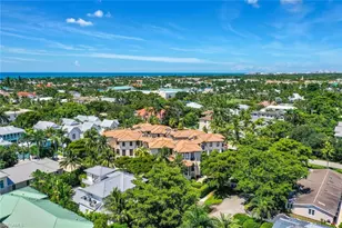 684 10th Ave S, Naples, FL 34102 - Photo 43