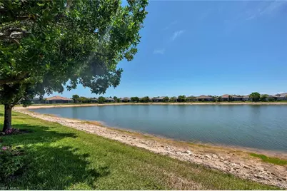 14940 Edgewater Cir, Naples, FL 34114 - Photo 3