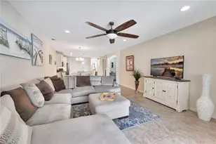 14940 Edgewater Cir, Naples, FL 34114 - Photo 7