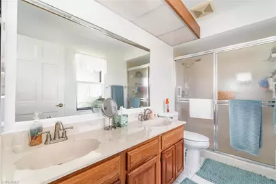 2005 Pine Isle Ln, Naples, FL 34112 - Photo 9