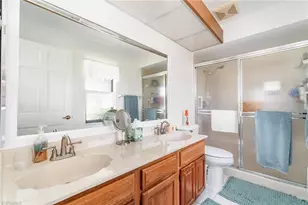 2005 Pine Isle Ln, Naples, FL 34112 - Photo 9