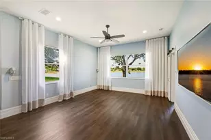 2257 Valencia Lakes Cir, Naples, FL 34120 - Photo 21