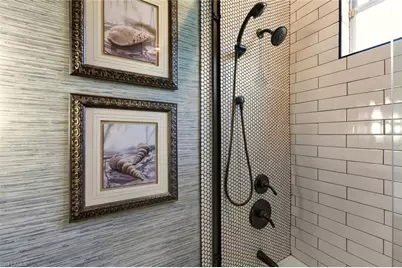 2257 Valencia Lakes Cir, Naples, FL 34120 - Photo 29