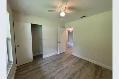 221 18th Ave NW, Naples, FL 34120 - Photo 15