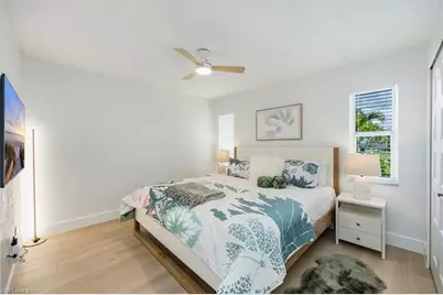 4523 Fluvia Ave, Naples, FL 34103 - Photo 11