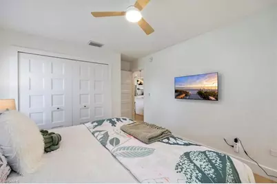 4523 Fluvia Ave, Naples, FL 34103 - Photo 13