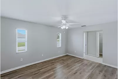219 SW Trafalgar Pkwy, Cape Coral, FL 33991 - Photo 21