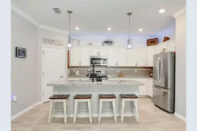 19431 Elston Way, Estero, FL 33928 - Photo 9