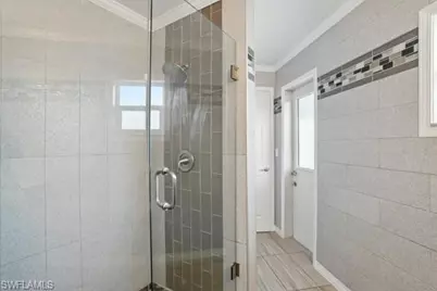 906 SE 17th St, Cape Coral, FL 33990 - Photo 23