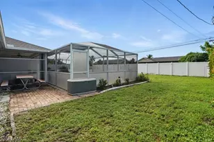 906 SE 17th St, Cape Coral, FL 33990 - Photo 43