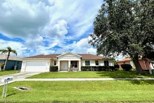 589 Genevieve Dr, Lehigh Acres, FL 33936 - Photo 1