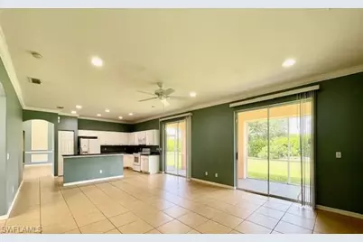 589 Genevieve Dr, Lehigh Acres, FL 33936 - Photo 5