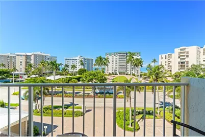 3000 Gulf Shore Blvd N #410, Naples, FL 34103 - Photo 1