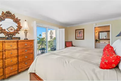3000 Gulf Shore Blvd N #410, Naples, FL 34103 - Photo 13