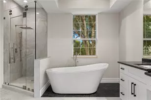 164 Colonade Cir, Naples, FL 34103 - Photo 17