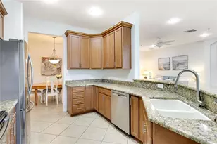 12867 Carrington Cir, Naples, FL 34105 - Photo 15