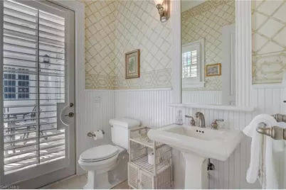 1551 Gulf Shore Blvd S, Naples, FL 34102 - Photo 25