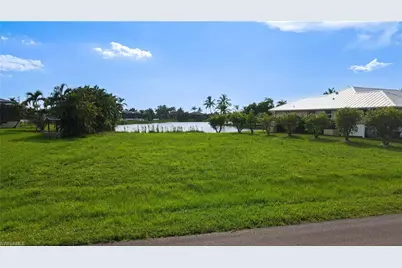 24083 Cedar Rapids Rd Ct, Port Charlotte, FL 33955 - Photo 3