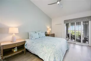 5892 3 Iron Dr, Naples, FL 34110 - Photo 9