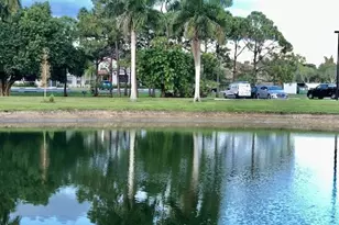 169 Santa Clara Dr, Naples, FL 34104 - Photo 23