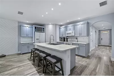 26982 Wildwood Pines Ln, Bonita Springs, FL 34135 - Photo 7