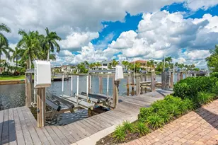 651 21st Ave S, Naples, FL 34102 - Photo 37