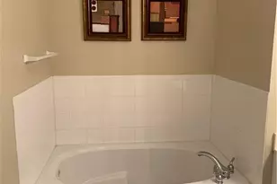 8133 Chancel Ct, Naples, FL 34104 - Photo 13