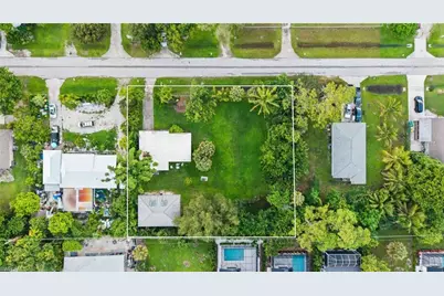 2670 Storter Ave, Naples, FL 34112 - Photo 11