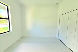 2522 Alice Pl, Lehigh Acres, FL 33971 - Photo 23