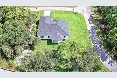 2522 Alice Pl, Lehigh Acres, FL 33971 - Photo 5